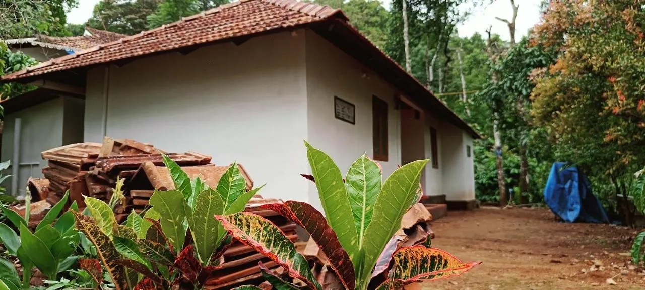 Verdant Vagamon Villa Indien
